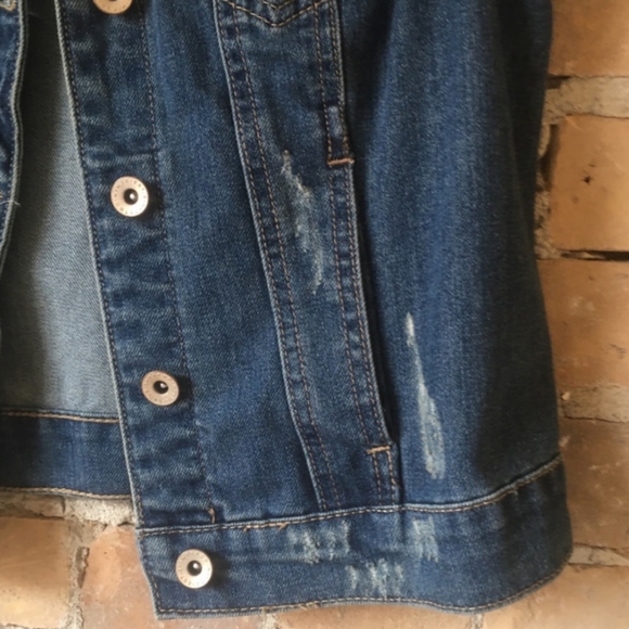 Distressed Denim Vest - Picture 3 of 6